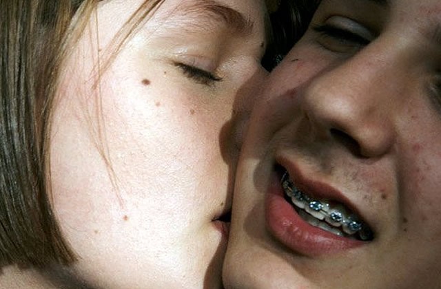 Que tuer les boutons sur la personne