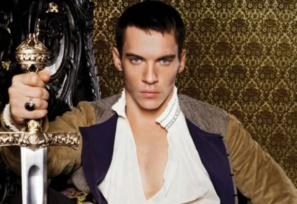 jonathan-rhys-meyers-serie-dracula