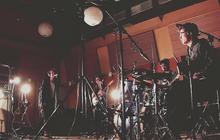 Two Bunnies in Love – Session exclu en studio