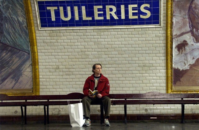Un conducteur chante dans le métro pour distraire ses passagers