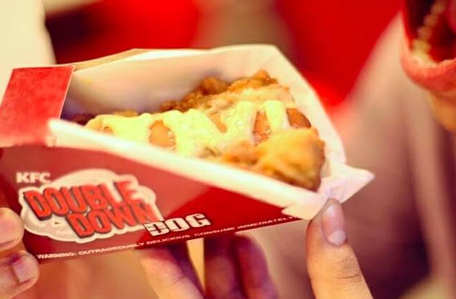 KFC lance le Double Down Dog, un hot-dog avec du poulet pané
