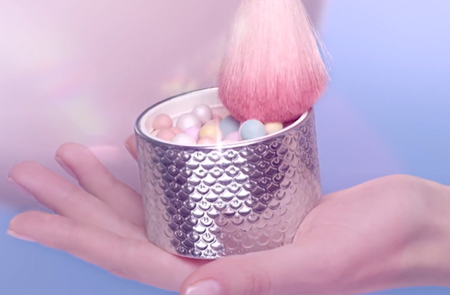 Perles de poudre Météorites de Guerlain — Le remix beauté