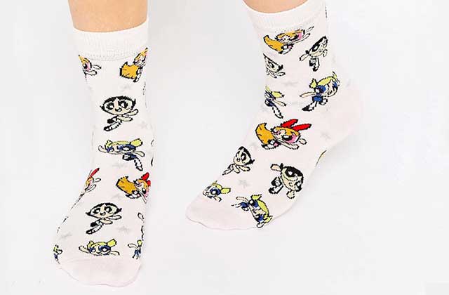Des chaussettes rigolotes pour égayer tes pieds — Les 10 Hits de la Fauchée #185