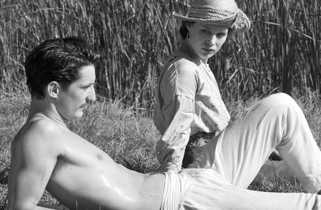 Dans « Frantz », Pierre Niney parle allemand et les mensonges sont lourds de conséquences