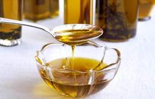 Bain d’huile pour cheveux : bonne ou mauvaise idée ?
