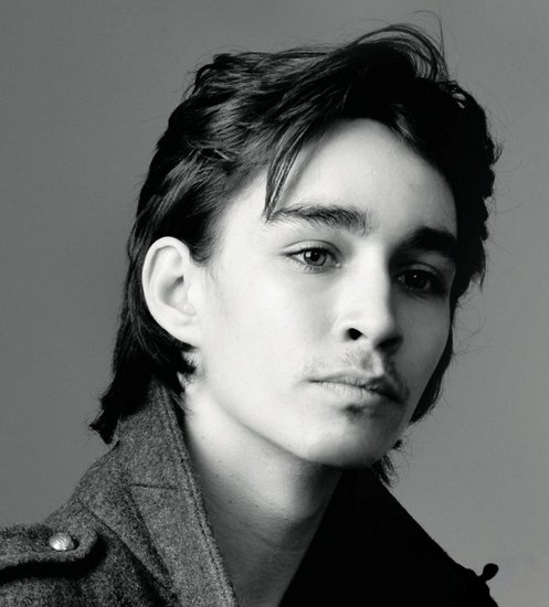  Robert Sheehan Les Fantasmes de la R dac