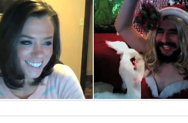 Steve Kardynal célèbre Noël sur Chatroulette avec Mariah Carey (bien sûr)