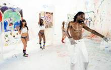 Snoop Dogg sort des chaussettes inspirées de ses oeuvres d’art — WTF mode