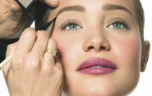 Bobbi Brown lance une leçon de maquillage pour les sourcils