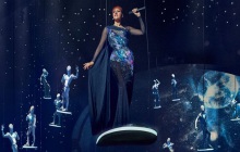 Cindy Sander prend sa revanche avec Thierry Mugler