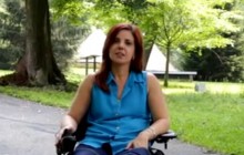 Une créatrice paralysée dessine un jean pour personnes en fauteuil roulant