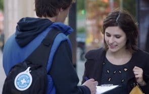 Je recrute des donateurs pour une asso, vous avez 5 minutes ?