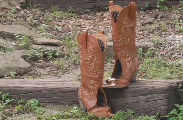 Les Redneck Boot Sandals, la décapotable de la santiag \u2014 WTF Mode