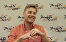 « The Flash » saison 2 continue sur TF1 ! Rick Cosnett nous en parle