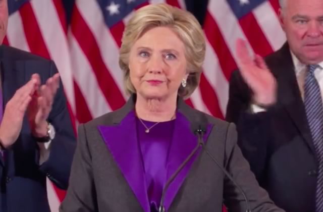 Le discours inspirant et émouvant d’Hillary Clinton après sa défaite face à Trump