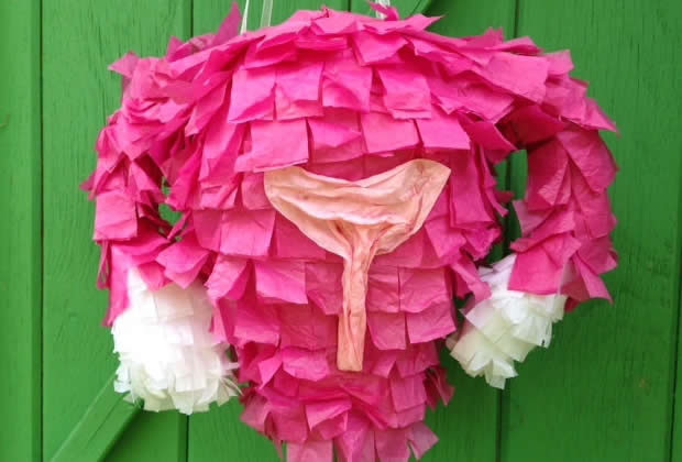 feuille de rose sexe bite geante feuille de rose sexe bite geante