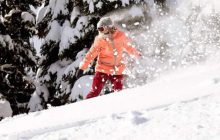 Sélection shopping pour être plus éclatante que la poudreuse pendant tes vacances au ski
