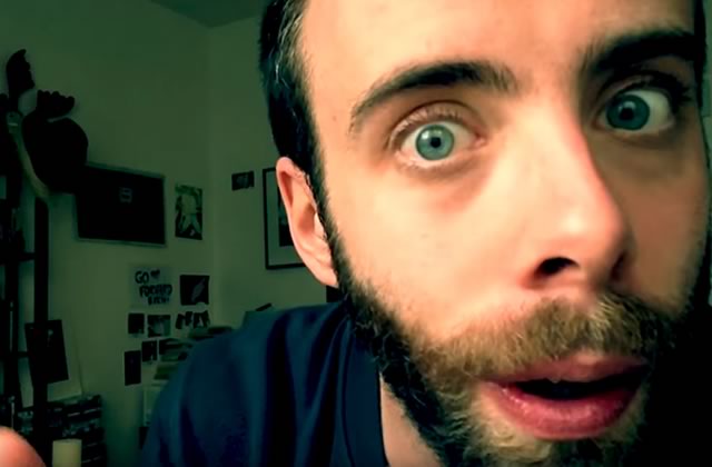 « Qui attrape le SIDA ? » et autres questions auxquelles répond Tristan Lopin à l’occasion du Sidaction