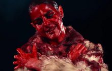 Un cosmonaute, un danseur et une Marion Seclin sont dans le clip de Why Is It de Møme
