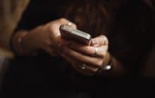 La drague par SMS, ses écueils et ses rituels