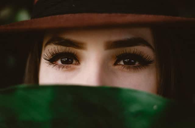 Les meilleurs mascaras pour allonger les cils, aussi petits soient-ils !