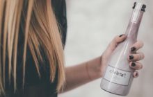 Il existe enfin une bière pour femmes, on n’a plus à boire du rosé-pamplemousse !