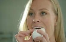L’étrange invention pour se brosser les dents en 10 secondes chrono