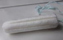 Les distributeurs de tampons et serviettes dans les lycées français, bientôt une réalité ?