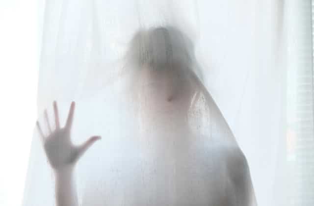 Mon appartement est hanté par le fantôme d’un enfant mort : une histoire qui fait peur