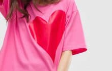 Deux idées de looks pour mixer le rose et le rouge sur sa tenue