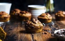 Recette de muffins véganes butternut, chocolat noir et épices pour l’automne