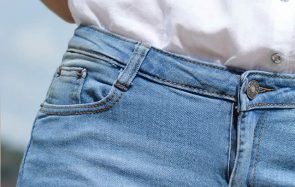 Seulement 10% des poches « pour femmes » sont assez grandes pour… une main de femme