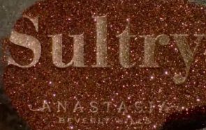 La nouvelle palette d’Anastasia Beverly Hills brille de mille feux (au moins)