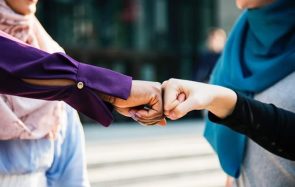 Ces femmes défendent avec courage leur droit à circuler dans la rue