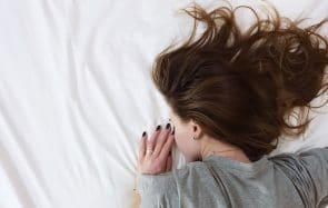 Pourquoi c’est si DIFFICILE pour moi d’être célibataire ?