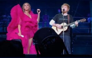 Ed Sheeran en t-shirt, Beyoncé sur-sapée : le débat est lancé