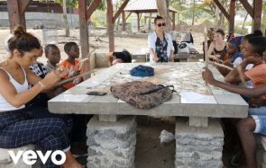 L.E.J. fait du bruit pour une association caritative !