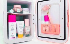 Et si tu avais un frigo spécialement dédié à tes produits de beauté ?
