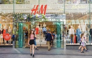 H&M s’engage dans la transparence niveau conditions de fabrication