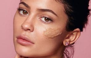 Kylie Skin gommage noix