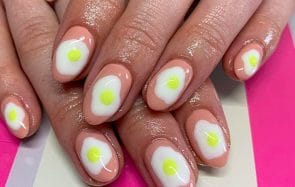 nail art œuf au plat