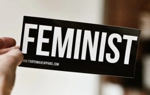 Les assos féministes où t’engager pour faire avancer l’égalité