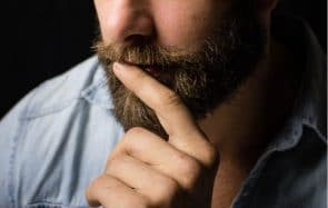 Comment bouffer une chatte sans y mettre le feu avec sa barbe ?