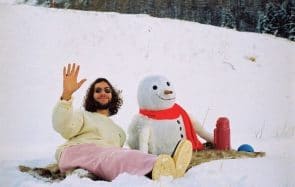 Ce charmant chanteur français vient enchanter mon hiver, et le tien !