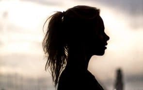 Agressée sexuellement par mon ami d’enfance, j’ai décidé de lui en parler