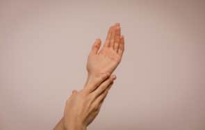 avoir les mains douces