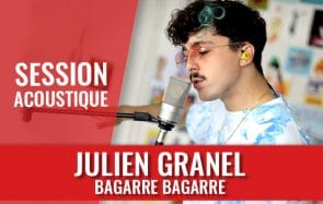 Julien Granel t’offre un bout d’été avec « BAGARRE BAGARRE » en session live